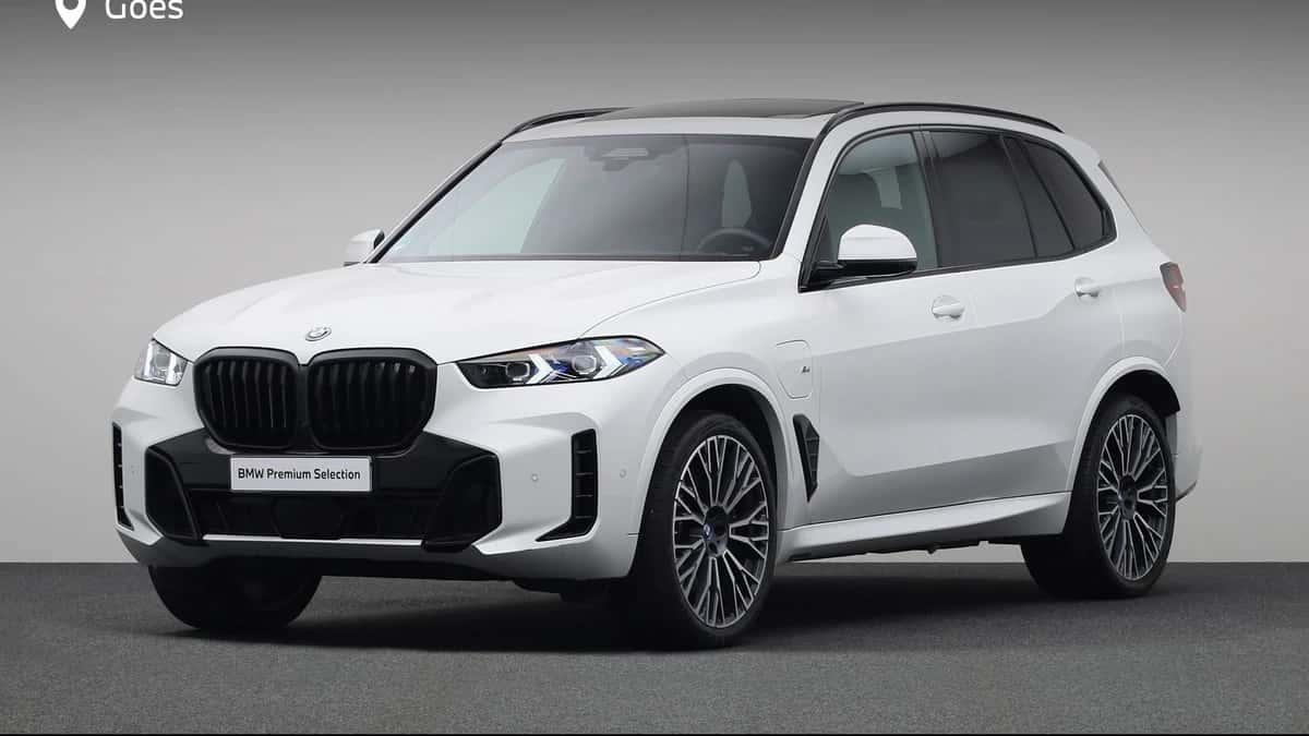 BMW X5 (2025) — foto 1