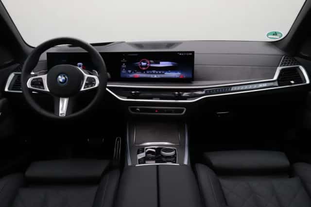 BMW X5 (2025) thumbnail 23