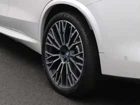 BMW X5 (2025) thumbnail 5