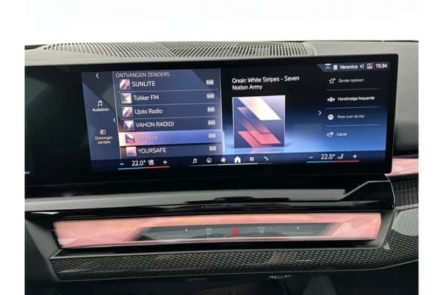BMW i5 (2025) thumbnail 11