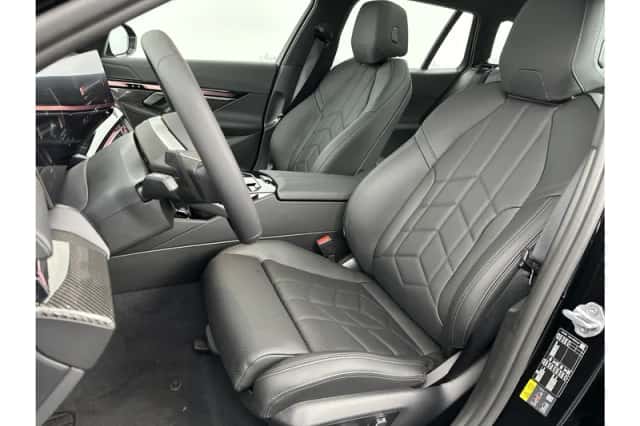 BMW i5 (2025) thumbnail 23
