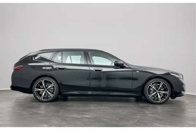BMW i5 (2025) thumbnail 7