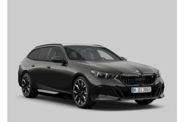 BMW i5 (2025) thumbnail 4
