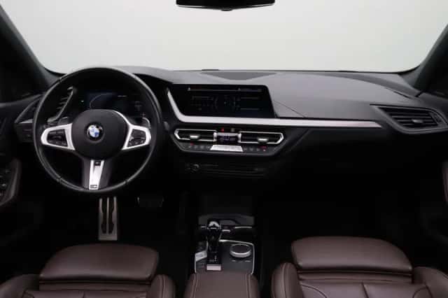BMW 1-Serie (2022) thumbnail 3