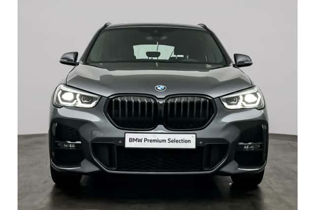 BMW X1 (2022) thumbnail 6