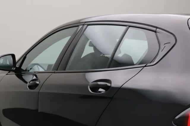 BMW 1-Serie (2024) thumbnail 4