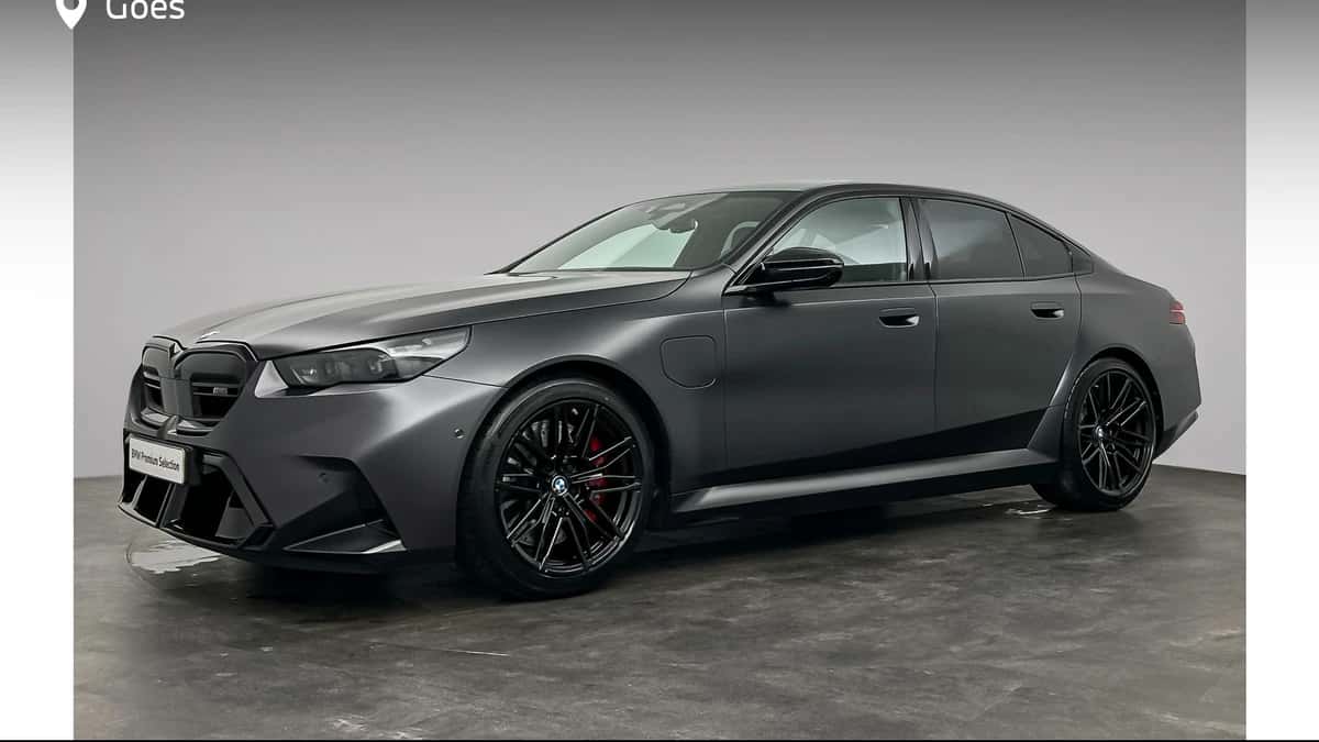 BMW M5 (2025) — foto 1