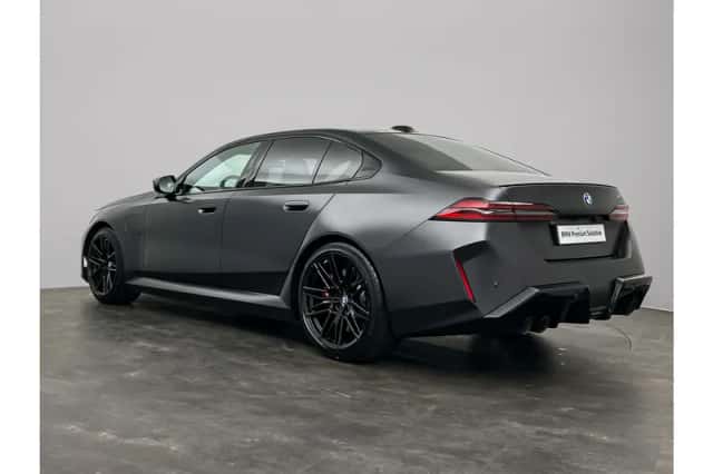 BMW M5 (2025) thumbnail 4