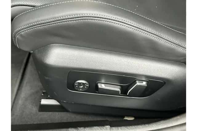BMW M5 (2025) thumbnail 38