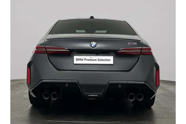 BMW M5 (2025) thumbnail 5