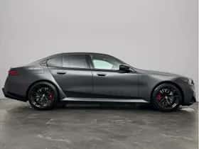BMW M5 (2025) thumbnail 7
