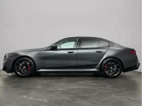 BMW M5 (2025) thumbnail 8