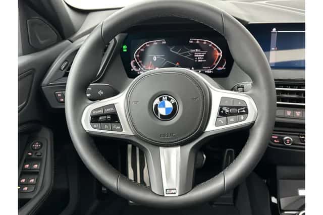 BMW 1-Serie (2024) thumbnail 8