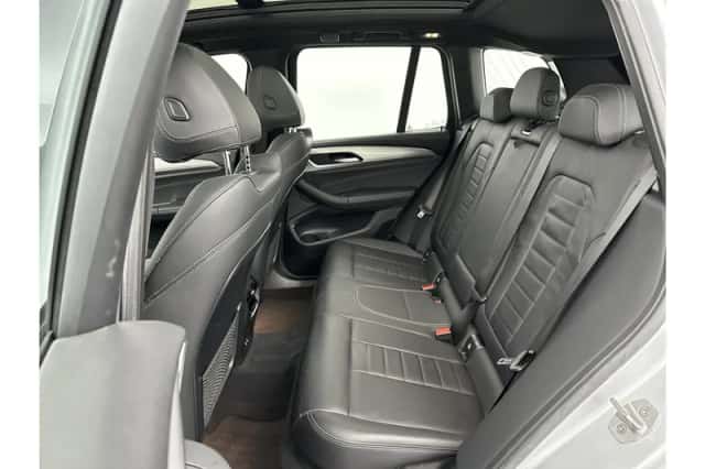 BMW X3 (2021) thumbnail 14