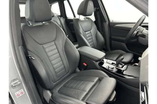 BMW X3 (2021) thumbnail 28