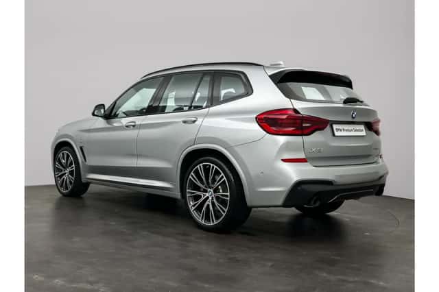 BMW X3 (2021) thumbnail 4