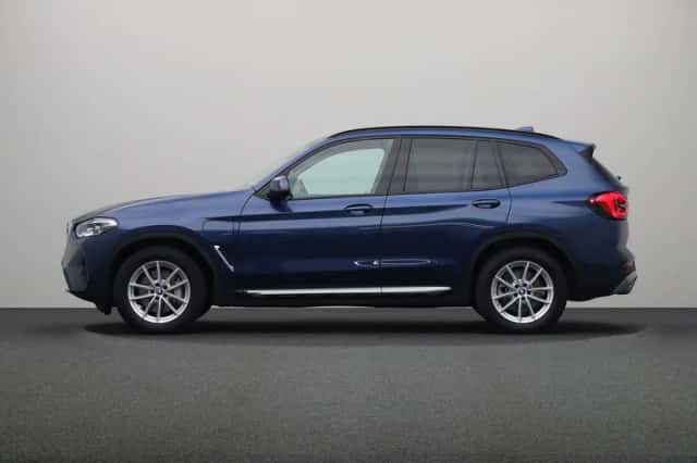 BMW X3 (2024) thumbnail 12