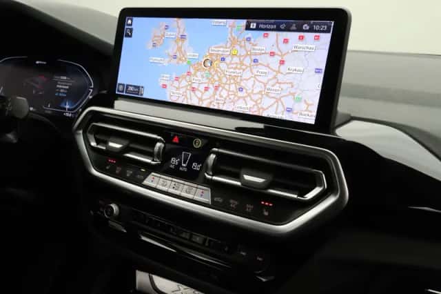 BMW X3 (2024) thumbnail 21