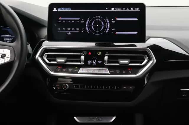 BMW X3 (2024) thumbnail 24