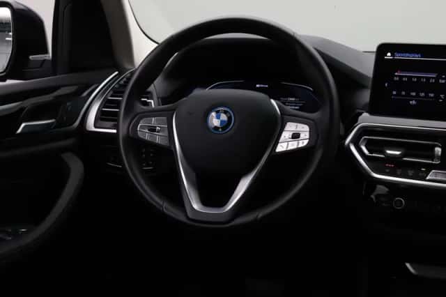 BMW X3 (2024) thumbnail 25