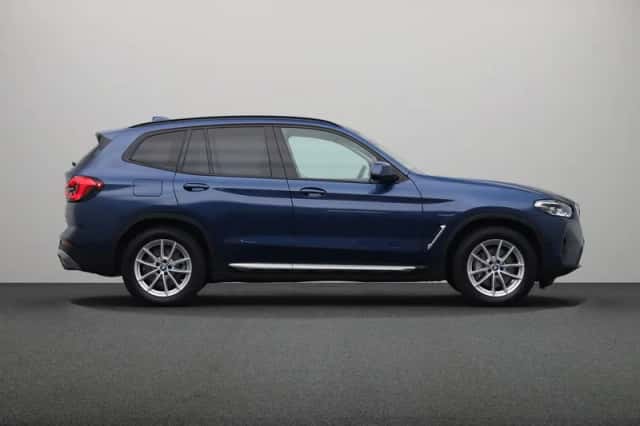 BMW X3 (2024) thumbnail 10