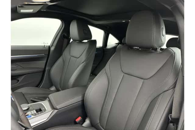 BMW i4 (2026) thumbnail 19