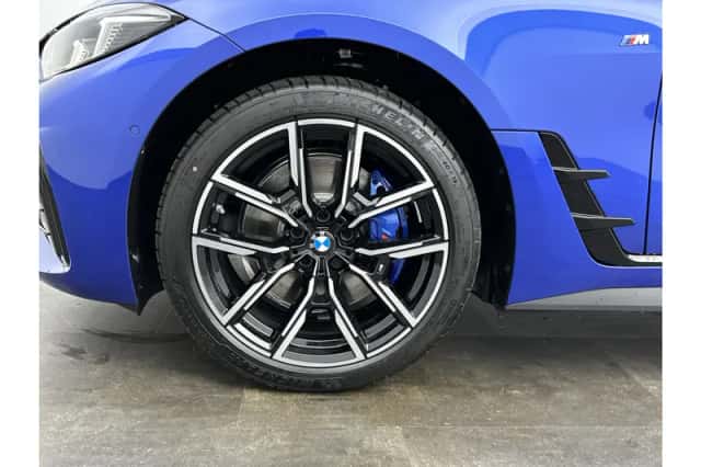 BMW i4 (2026) thumbnail 29