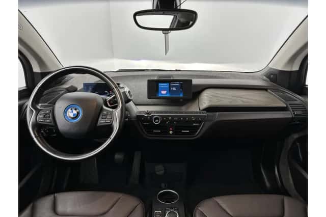 BMW i3 (2022) thumbnail 13