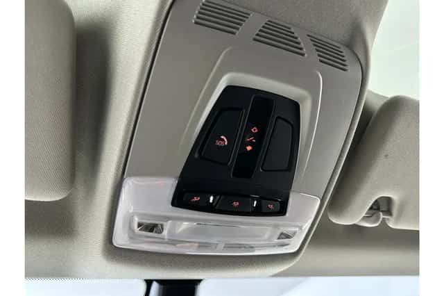 BMW i3 (2022) thumbnail 15