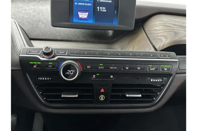 BMW i3 (2022) thumbnail 19