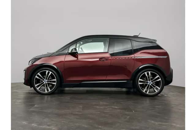 BMW i3 (2022) thumbnail 8