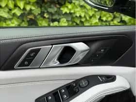 BMW X5 (2023) thumbnail 11
