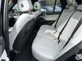 BMW X5 (2023) thumbnail 34