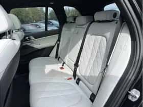 BMW X5 (2023) thumbnail 35