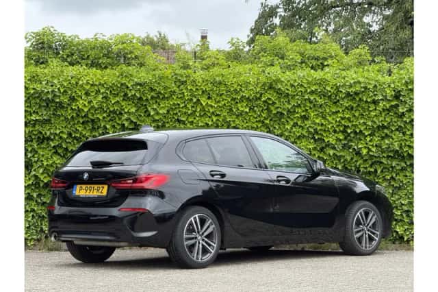 BMW 1-Serie (2022) thumbnail 2