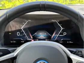 BMW i4 (2025) thumbnail 20