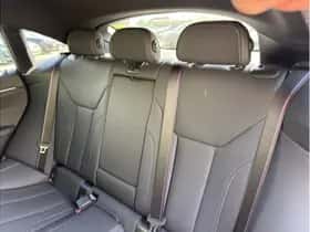BMW i4 (2025) thumbnail 33