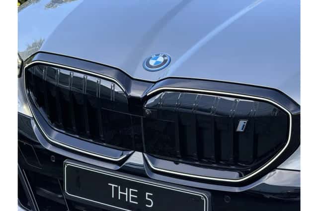 BMW i5 (2026) thumbnail 5