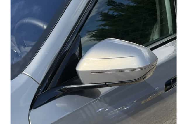 BMW i7 (2025) thumbnail 5