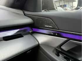 BMW i5 (2025) thumbnail 31