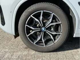 BMW X3 (2023) thumbnail 8