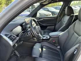 BMW X3 (2023) thumbnail 9
