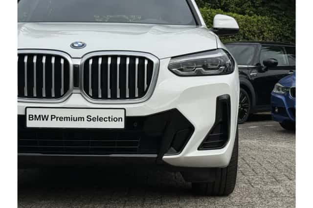 BMW X3 (2024) thumbnail 5