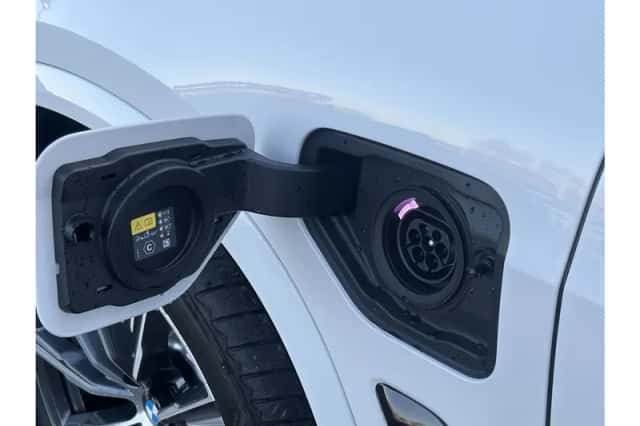 BMW X5 (2025) thumbnail 6
