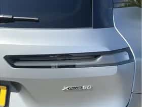 BMW iX (2025) thumbnail 3