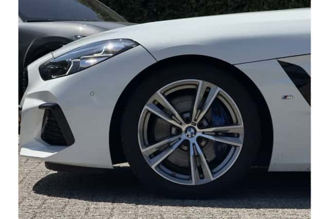 BMW Z4 (2022) thumbnail 5