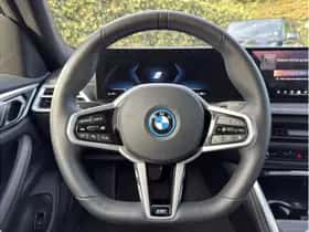 BMW i4 (2025) thumbnail 17
