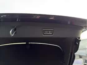 BMW i4 (2025) thumbnail 34