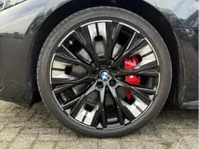 BMW i4 (2025) thumbnail 8