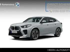 BMW iX2 (2024) thumbnail 1